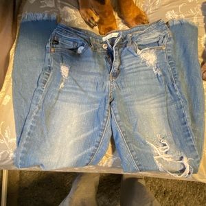 Kancan Ankle skinny distressed jean. Size 26